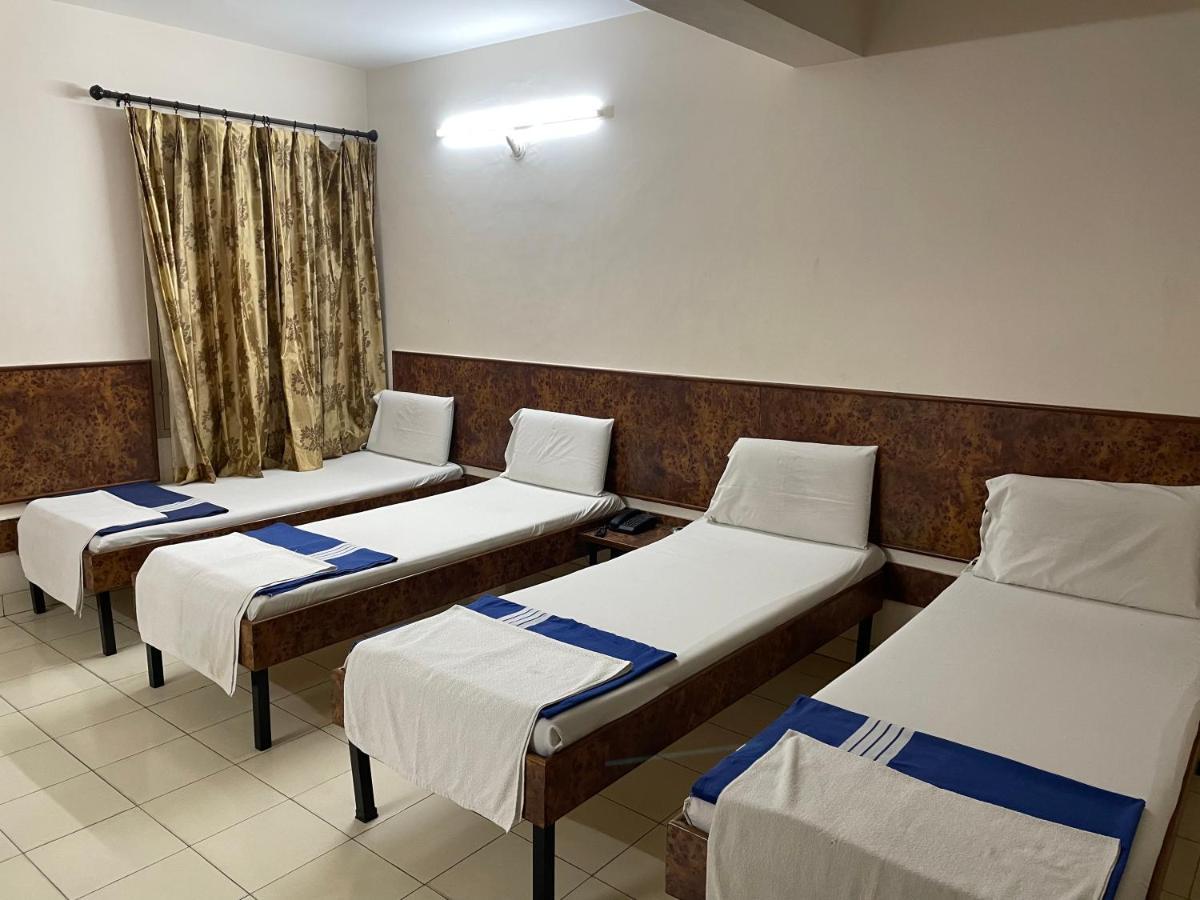 העיר בנגלור Sri Durgamba Lodge מראה חיצוני תמונה