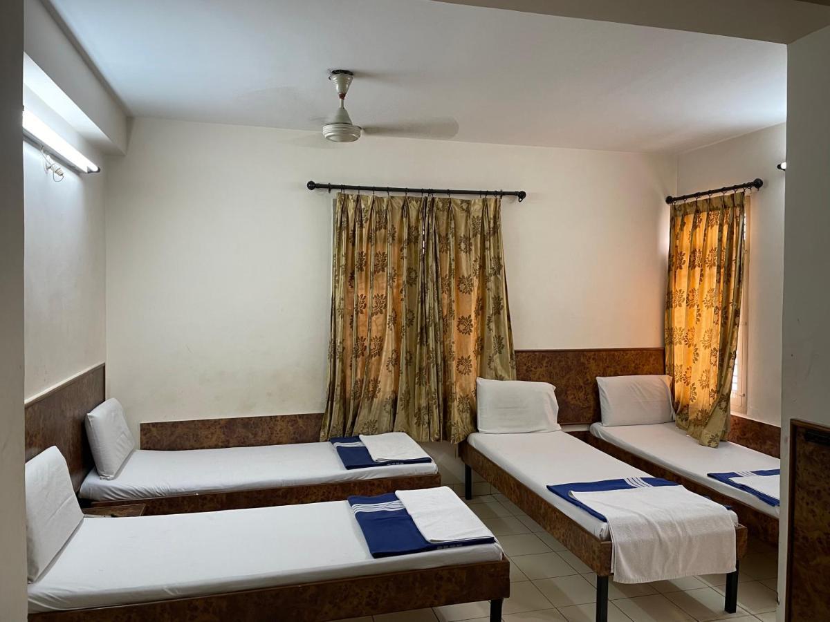 העיר בנגלור Sri Durgamba Lodge מראה חיצוני תמונה